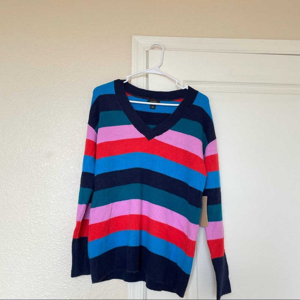 (NWT) Halogen Striped V Neck Sweater